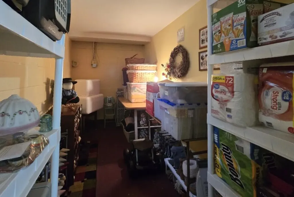 1002 Coolidge Avenue Kalamazoo Charter Township MI 49006