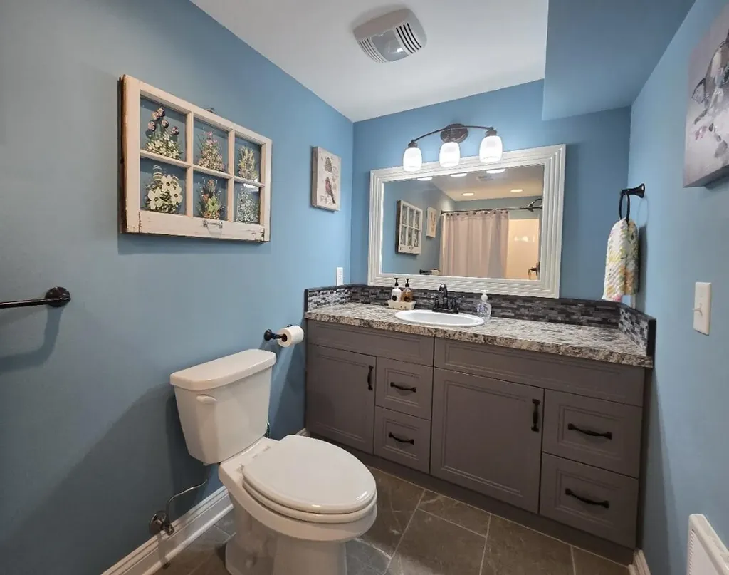 1002 Coolidge Avenue Kalamazoo Charter Township MI 49006
