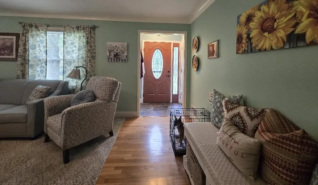 1002 Coolidge Avenue Kalamazoo Charter Township MI 49006