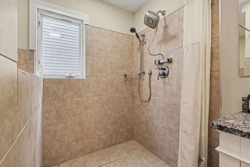19601 68th Street Geneva Township MI 49090