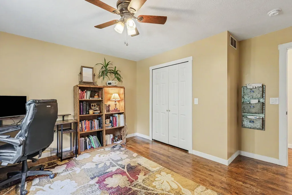 19601 68th Street Geneva Township MI 49090