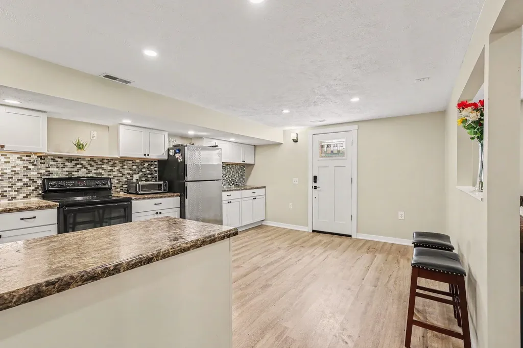 19601 68th Street Geneva Township MI 49090
