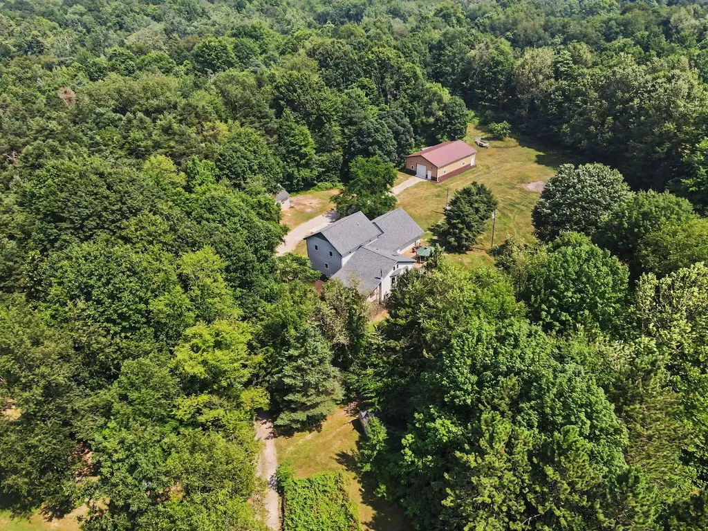19601 68th Street Geneva Township MI 49090