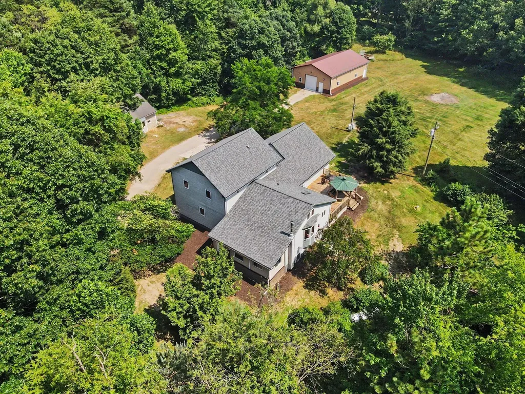 19601 68th Street Geneva Township MI 49090