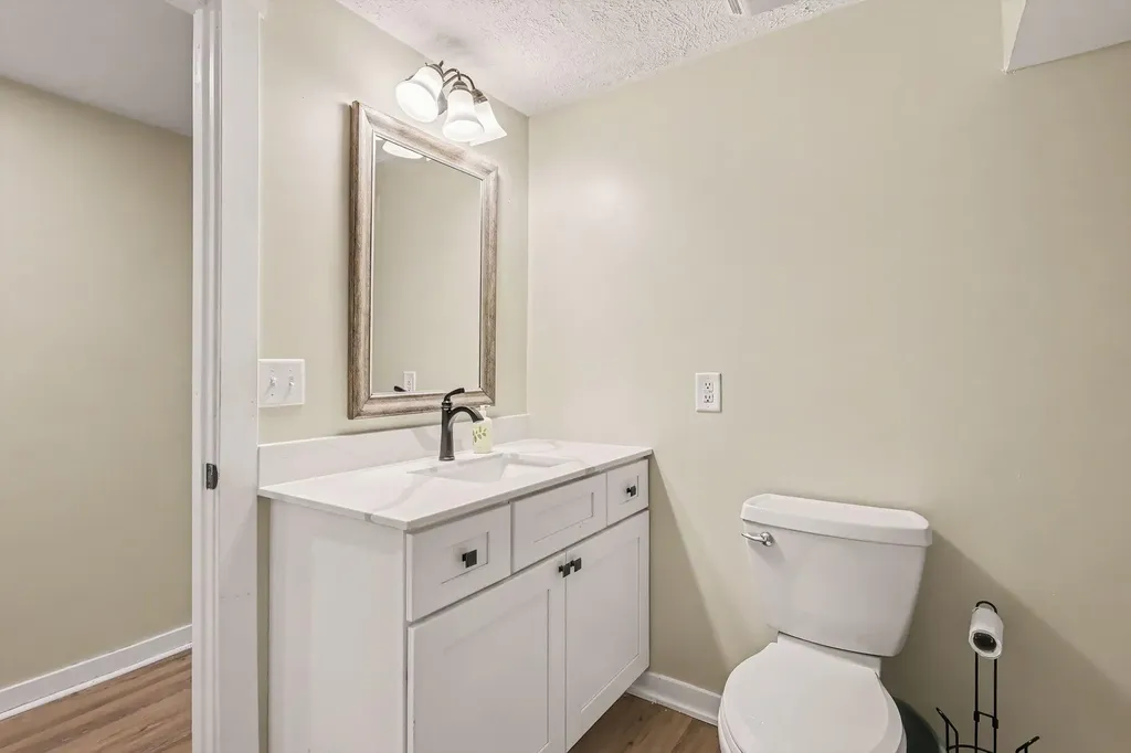 19601 68th Street Geneva Township MI 49090