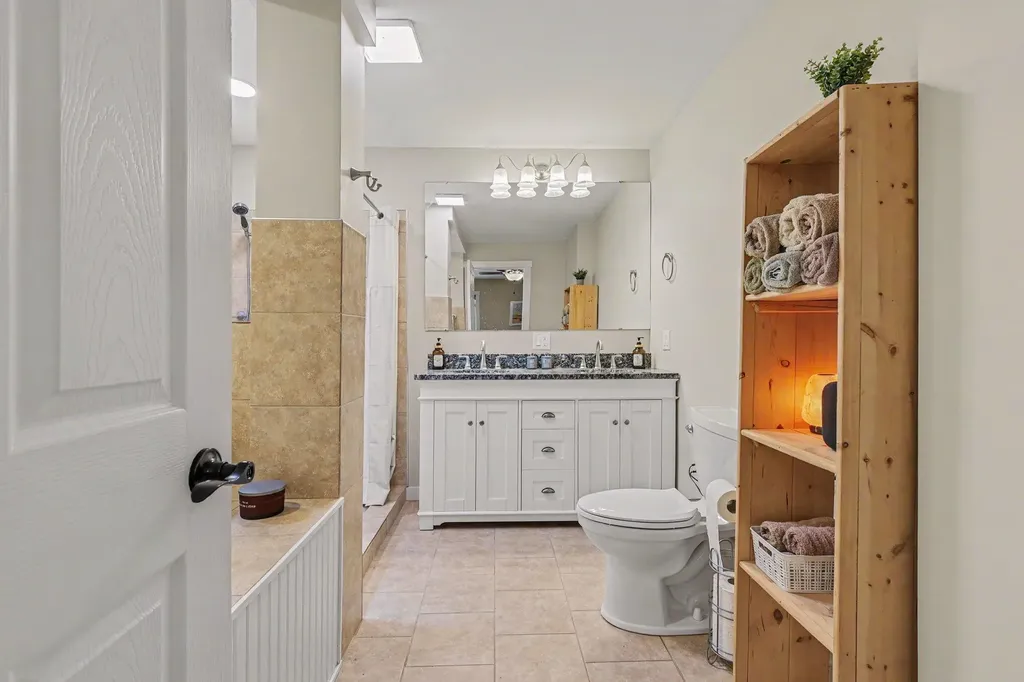 19601 68th Street Geneva Township MI 49090