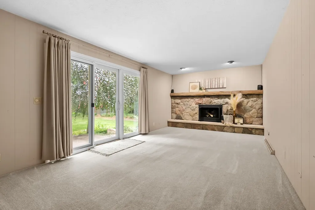 2910 N 5th Street Oshtemo Charter Township MI 49009