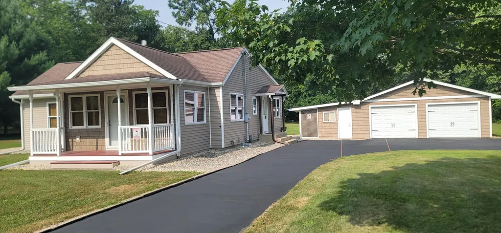 8328 Lovers Lane Portage City MI 49002
