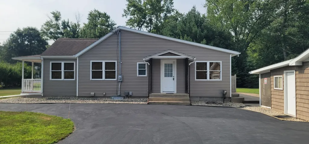8328 Lovers Lane Portage City MI 49002