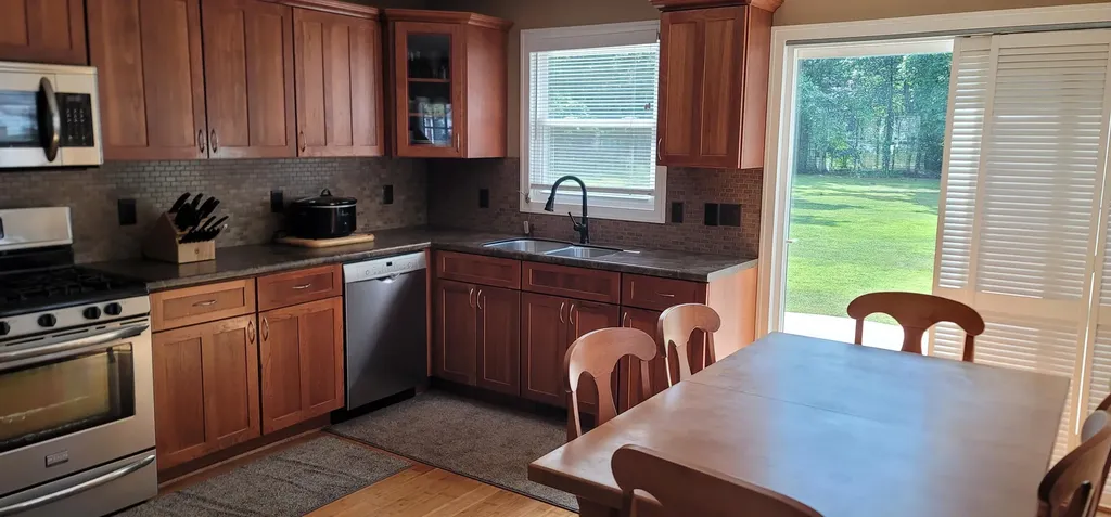 8328 Lovers Lane Portage City MI 49002