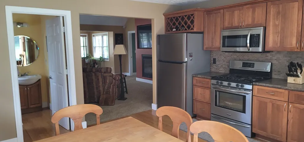 8328 Lovers Lane Portage City MI 49002