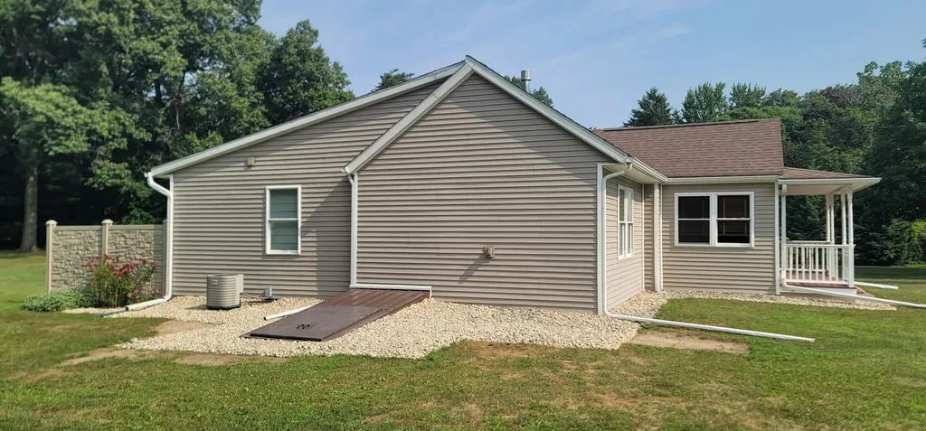 8328 Lovers Lane Portage City MI 49002
