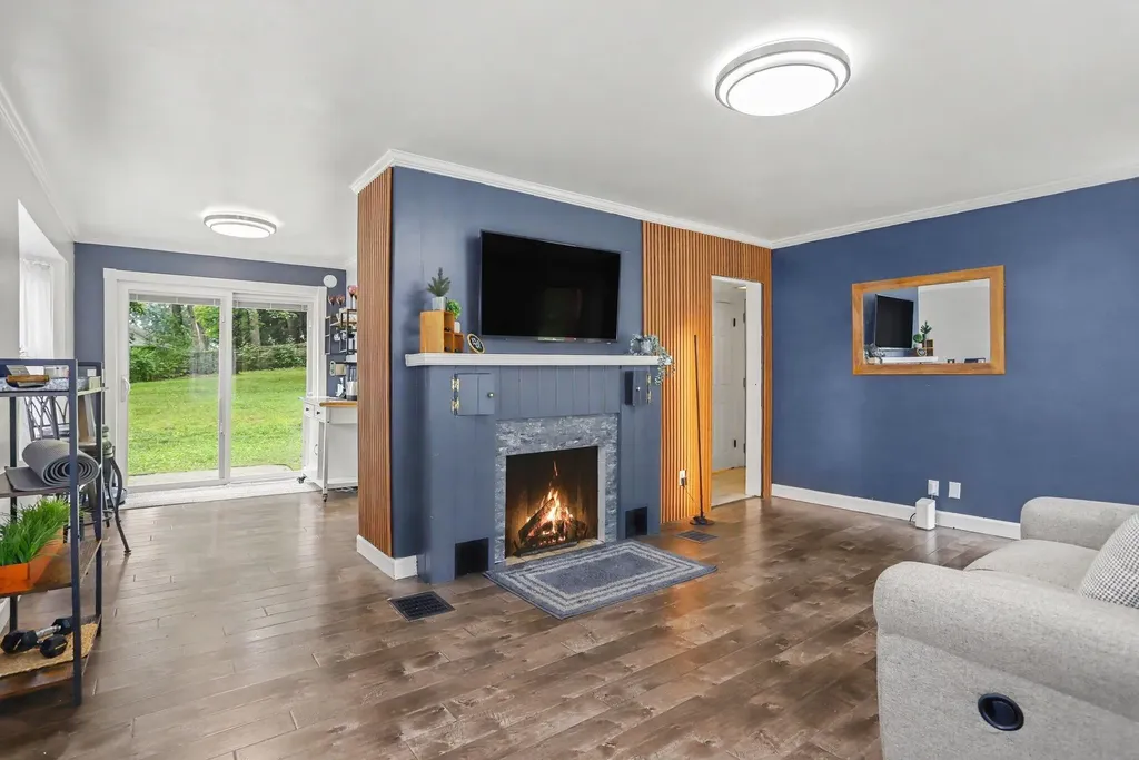 109 W Sunset Boulevard W Pennfield Charter Township MI 49017