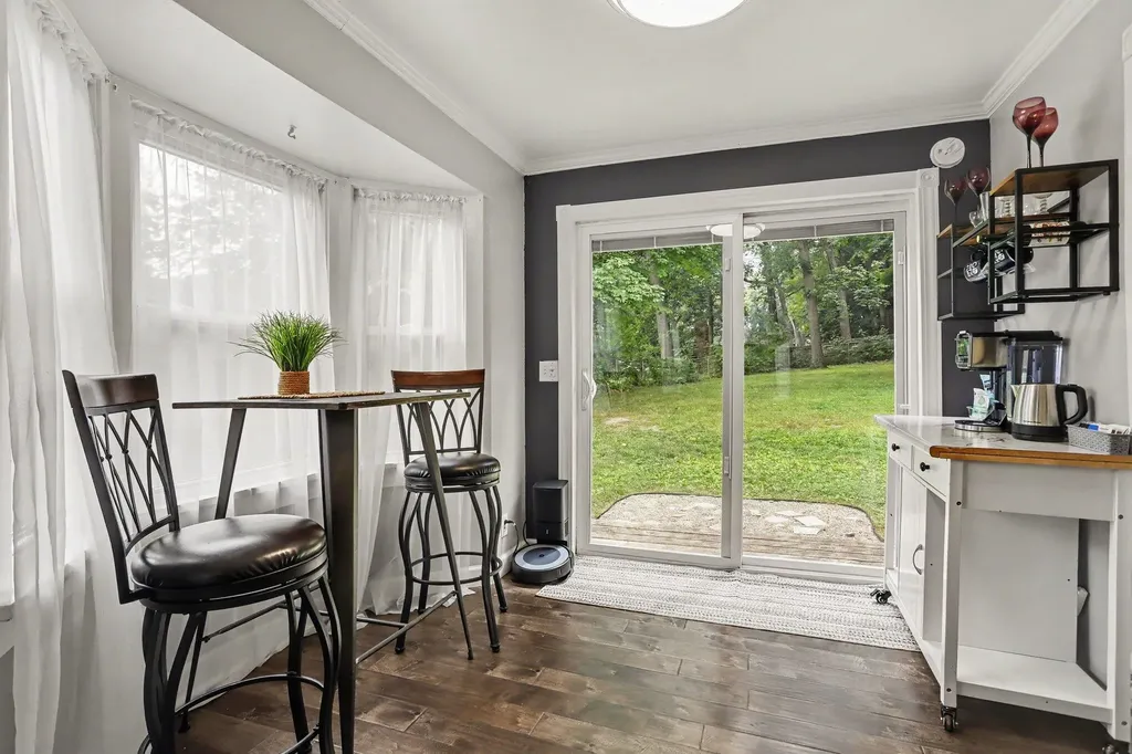 109 W Sunset Boulevard W Pennfield Charter Township MI 49017