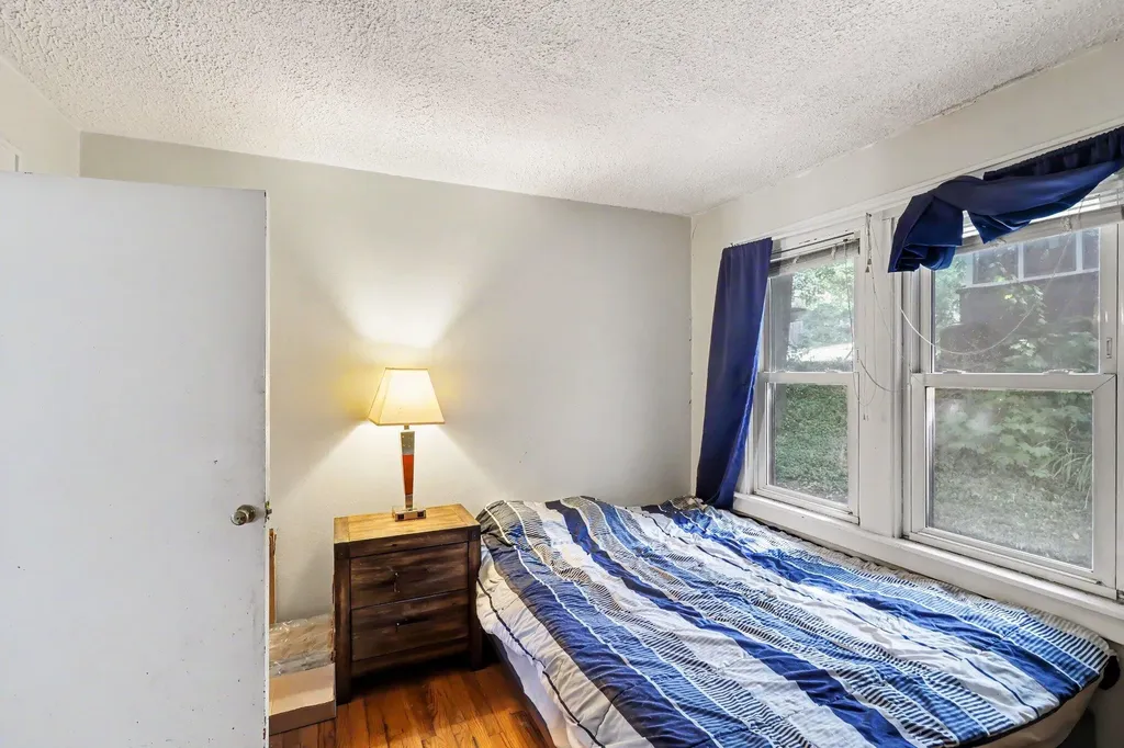 425 Garland Street Kalamazoo City MI 49001
