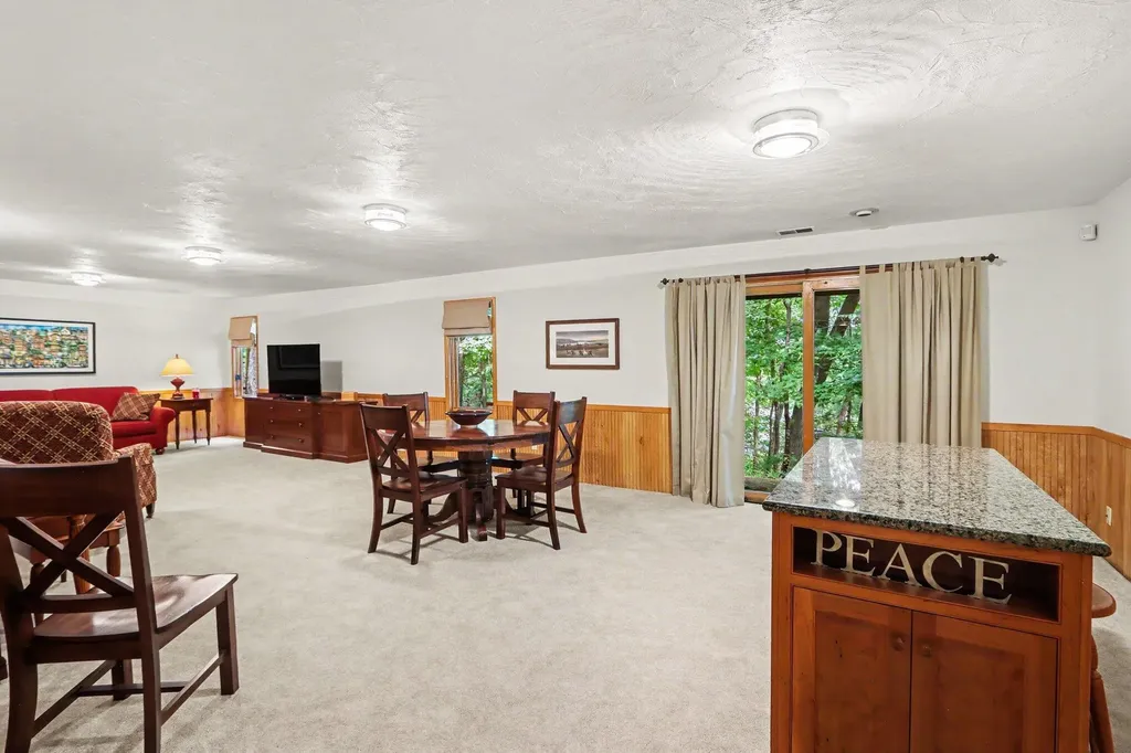 200 Grandview Avenue Kalamazoo City MI 49001