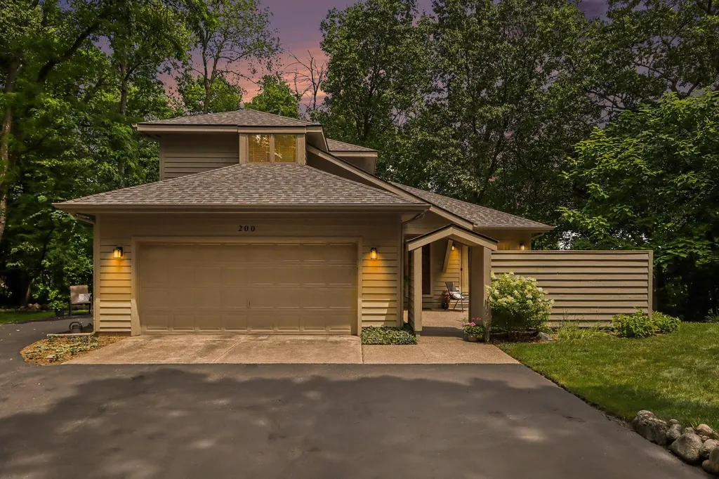 200 Grandview Avenue Kalamazoo City MI 49001