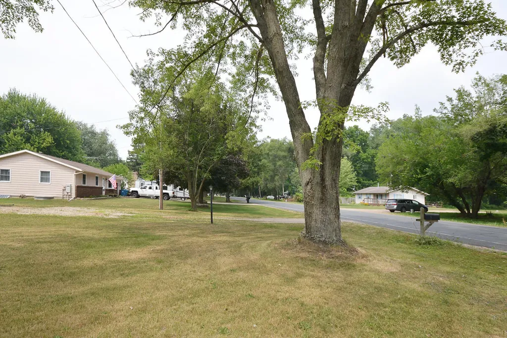 5358 E S Avenue Pavilion Township MI 49097
