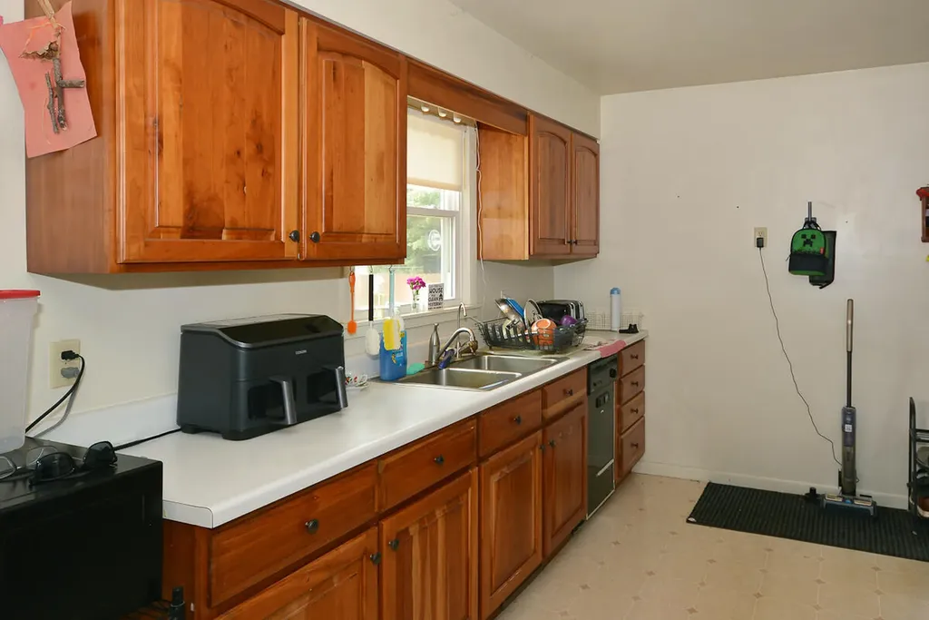 5358 E S Avenue Pavilion Township MI 49097