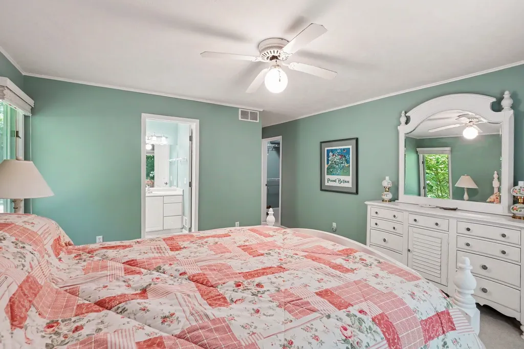 3334 Clearview Lane Saugatuck Township MI 49453