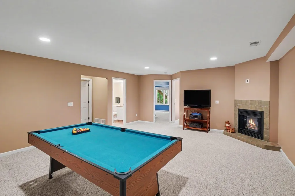 3334 Clearview Lane Saugatuck Township MI 49453