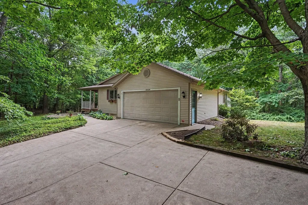 3334 Clearview Lane Saugatuck Township MI 49453