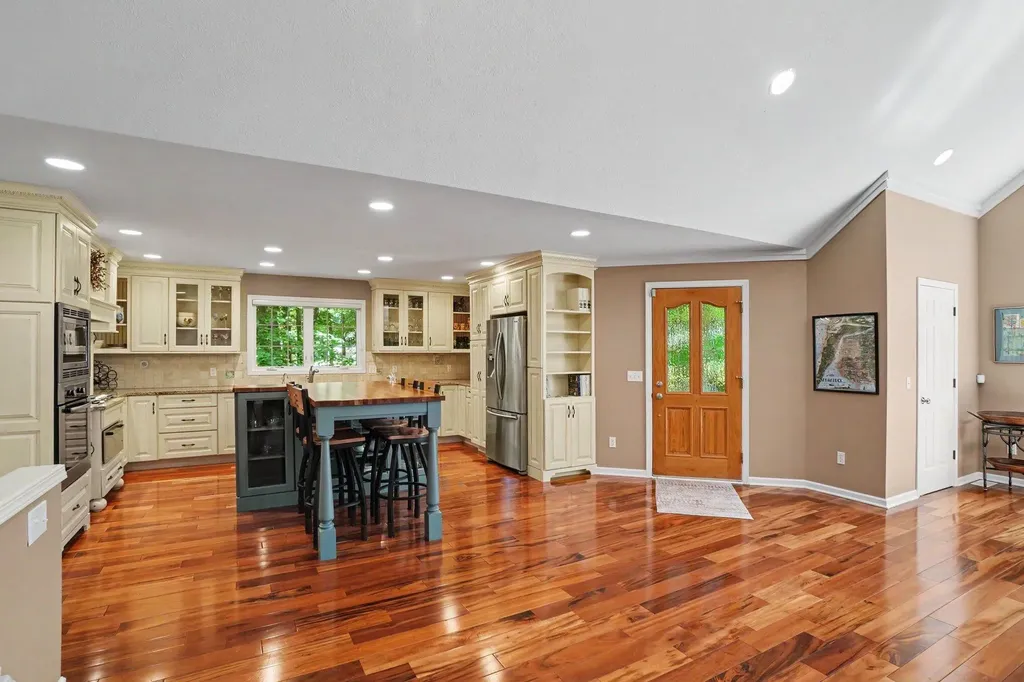 3334 Clearview Lane Saugatuck Township MI 49453