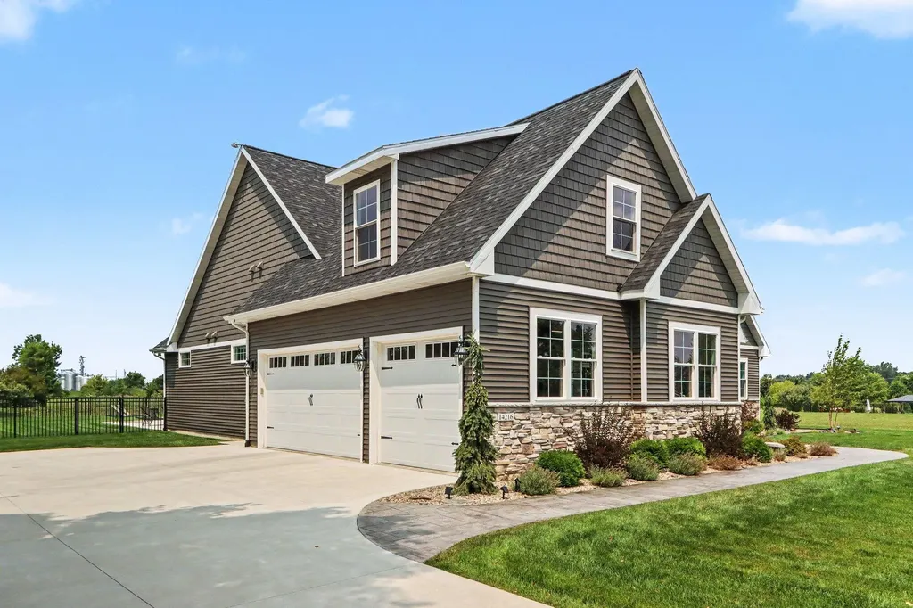 14216 C B Macdonald Way Schoolcraft Township MI 49097