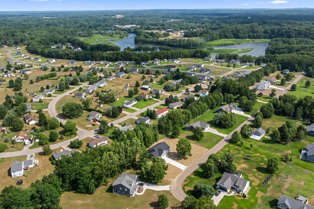 1765 Fairview Drive Allegan Township MI 49010