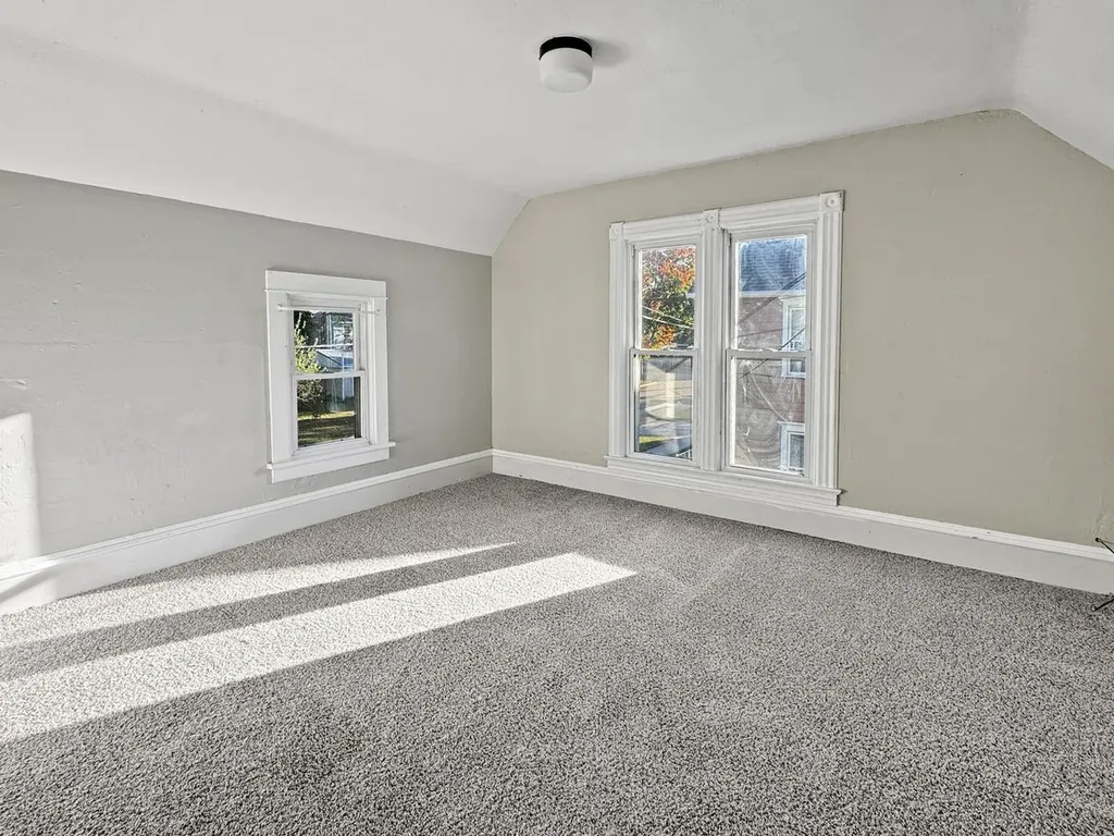 368 Garfield Avenue Battle Creek City MI 49017