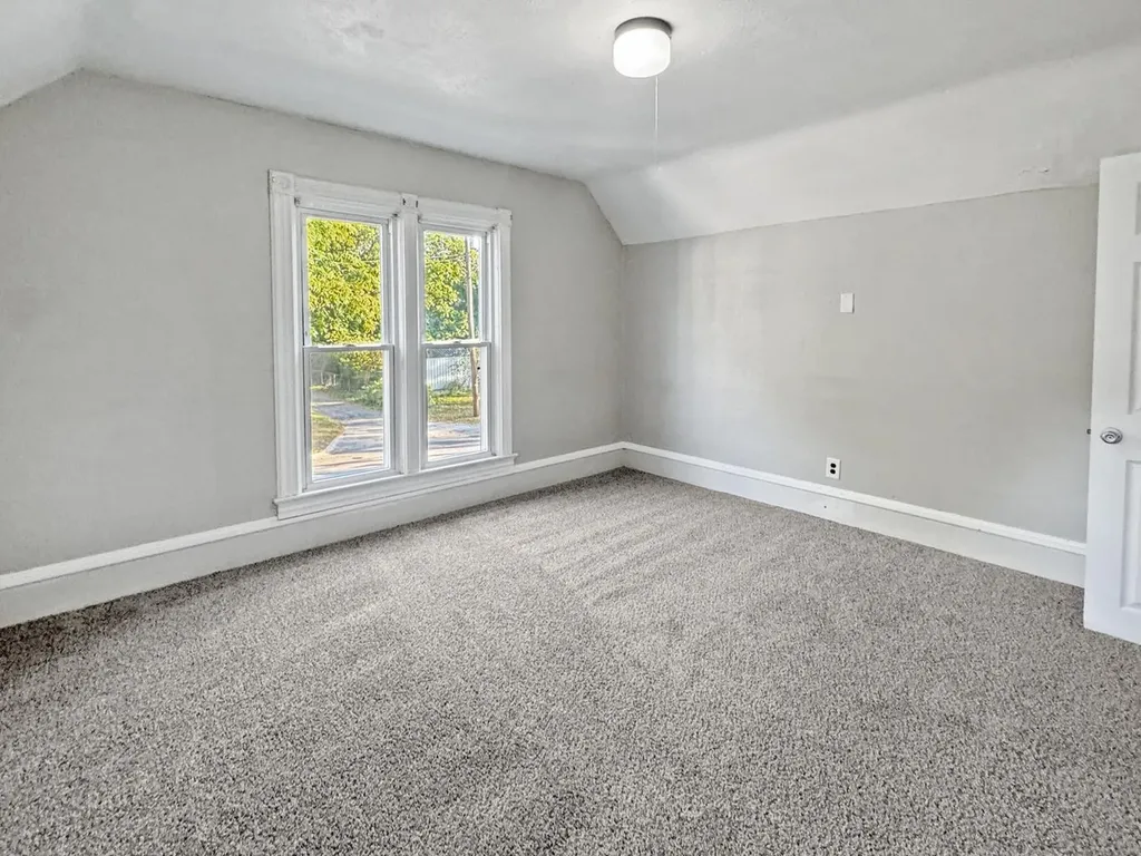 368 Garfield Avenue Battle Creek City MI 49017