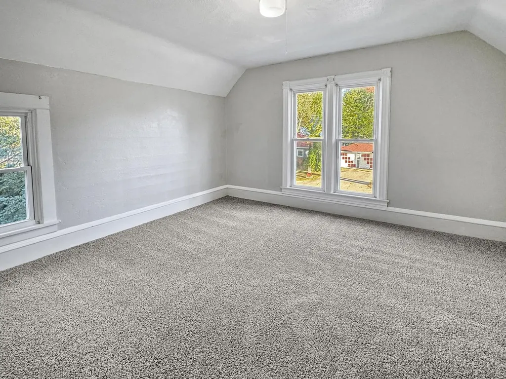 368 Garfield Avenue Battle Creek City MI 49017