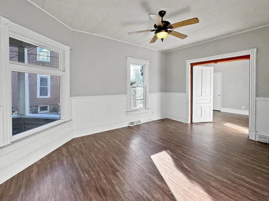 368 Garfield Avenue Battle Creek City MI 49017