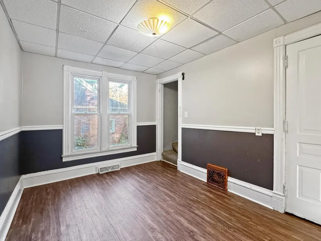368 Garfield Avenue Battle Creek City MI 49017