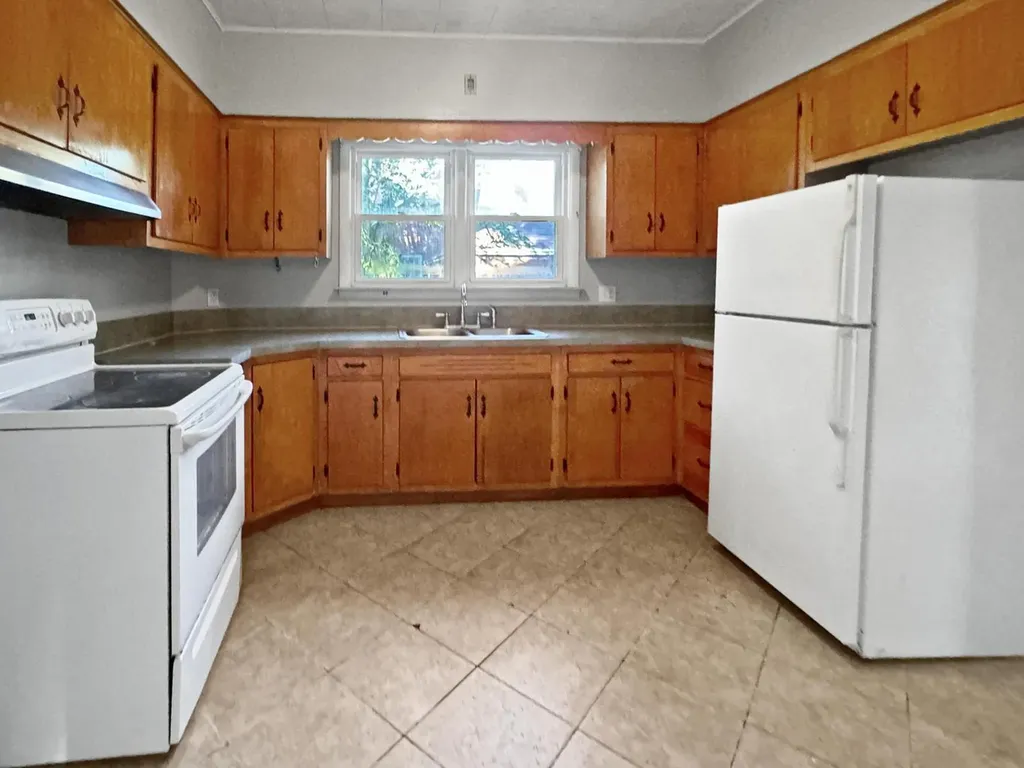 368 Garfield Avenue Battle Creek City MI 49017