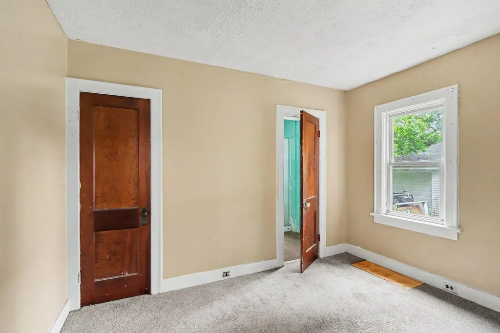 1701 Lay Boulevard Kalamazoo City MI 49001