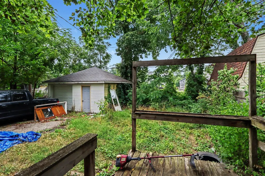 1701 Lay Boulevard Kalamazoo City MI 49001