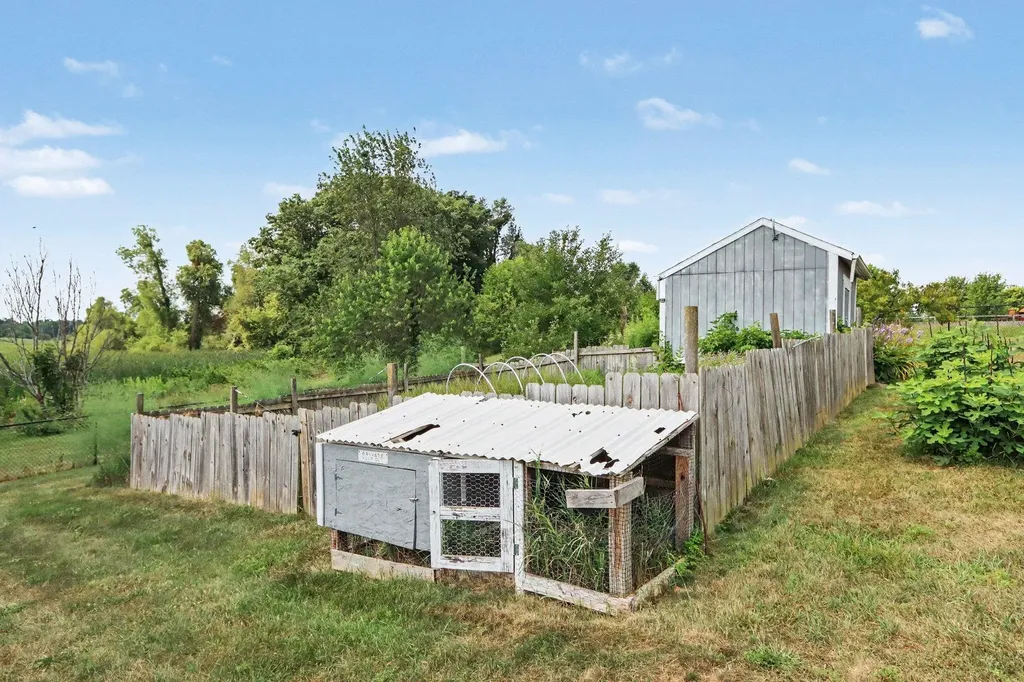 7666 Stermer Drive Pavilion Township MI 49048