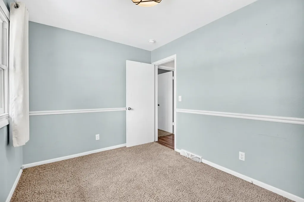 408 Upson Lane Pennfield Charter Township MI 49017
