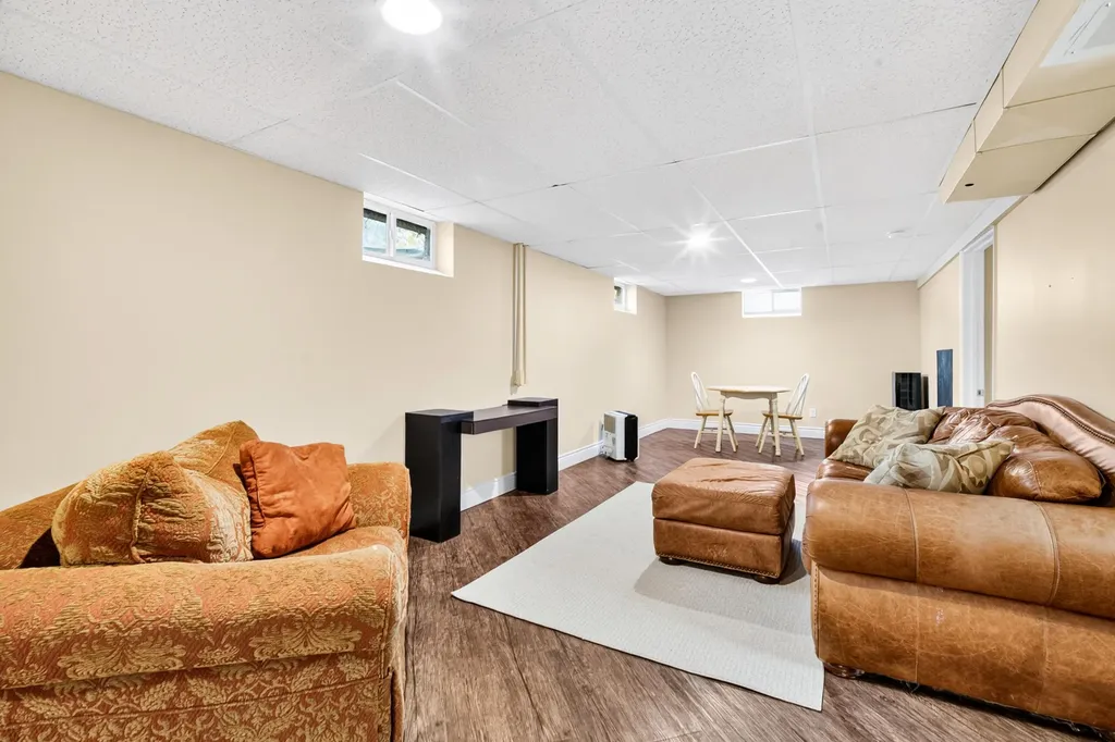 408 Upson Lane Pennfield Charter Township MI 49017
