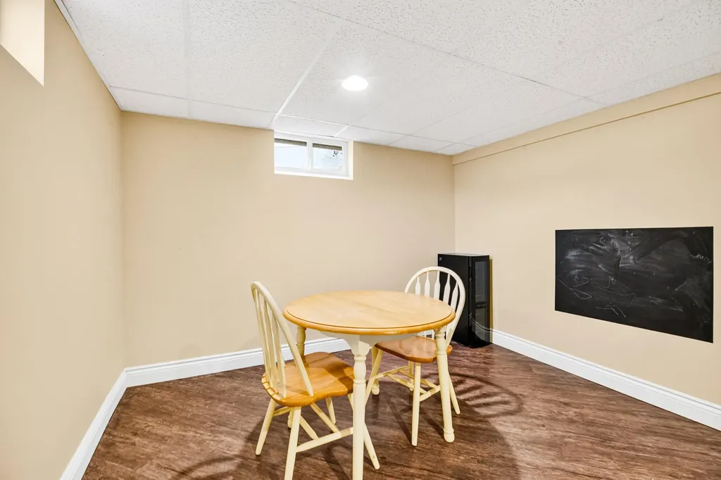 408 Upson Lane Pennfield Charter Township MI 49017