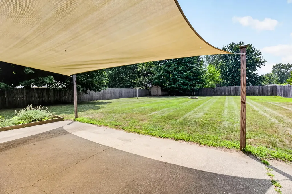 408 Upson Lane Pennfield Charter Township MI 49017