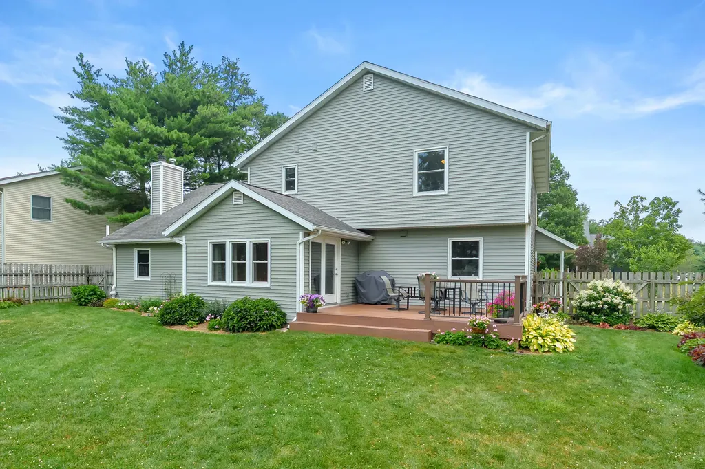6118 Sablewood Circle Portage City MI 49024