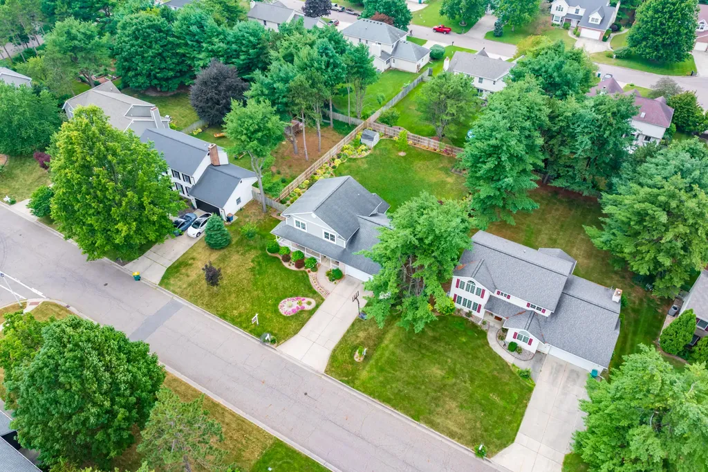 6118 Sablewood Circle Portage City MI 49024
