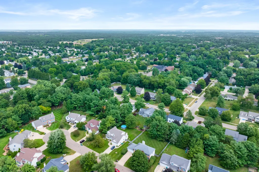 6118 Sablewood Circle Portage City MI 49024