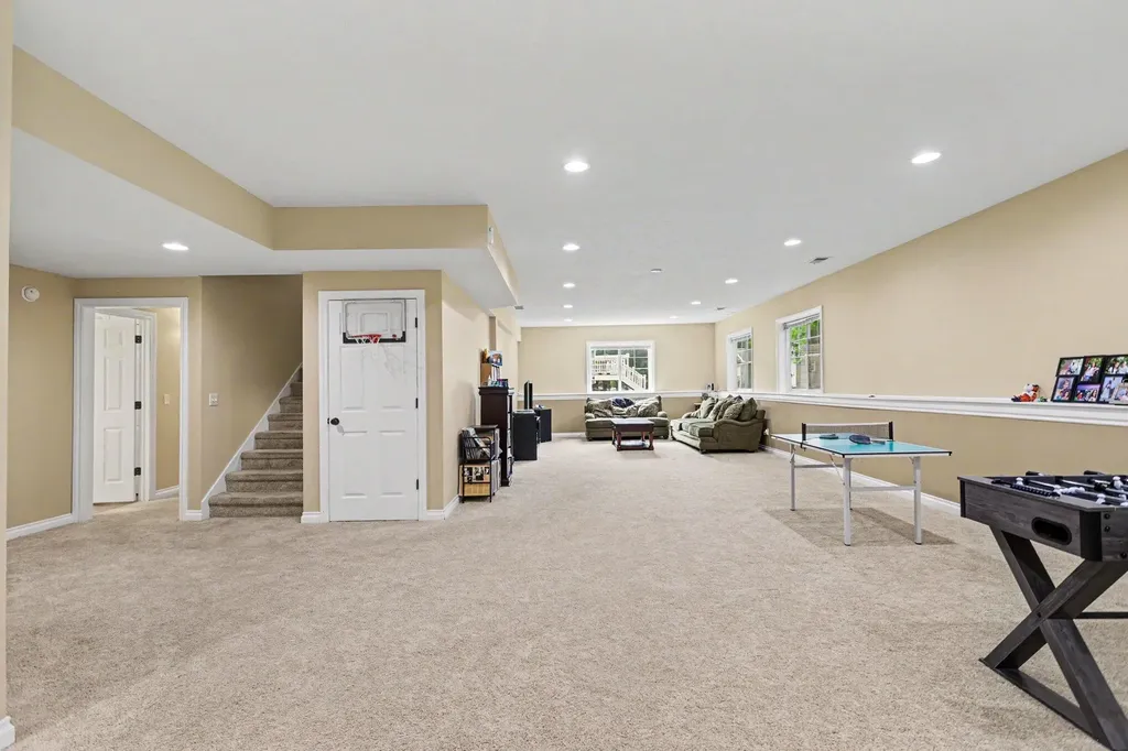 182 Woodhaven Drive Battle Creek City MI 49015