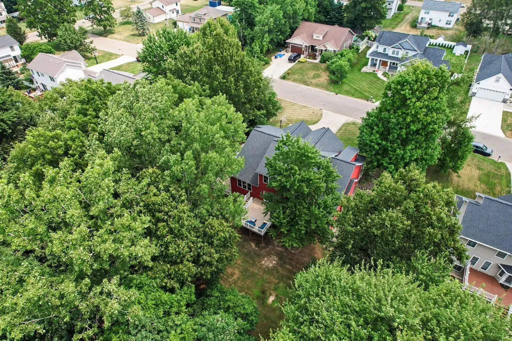 182 Woodhaven Drive Battle Creek City MI 49015