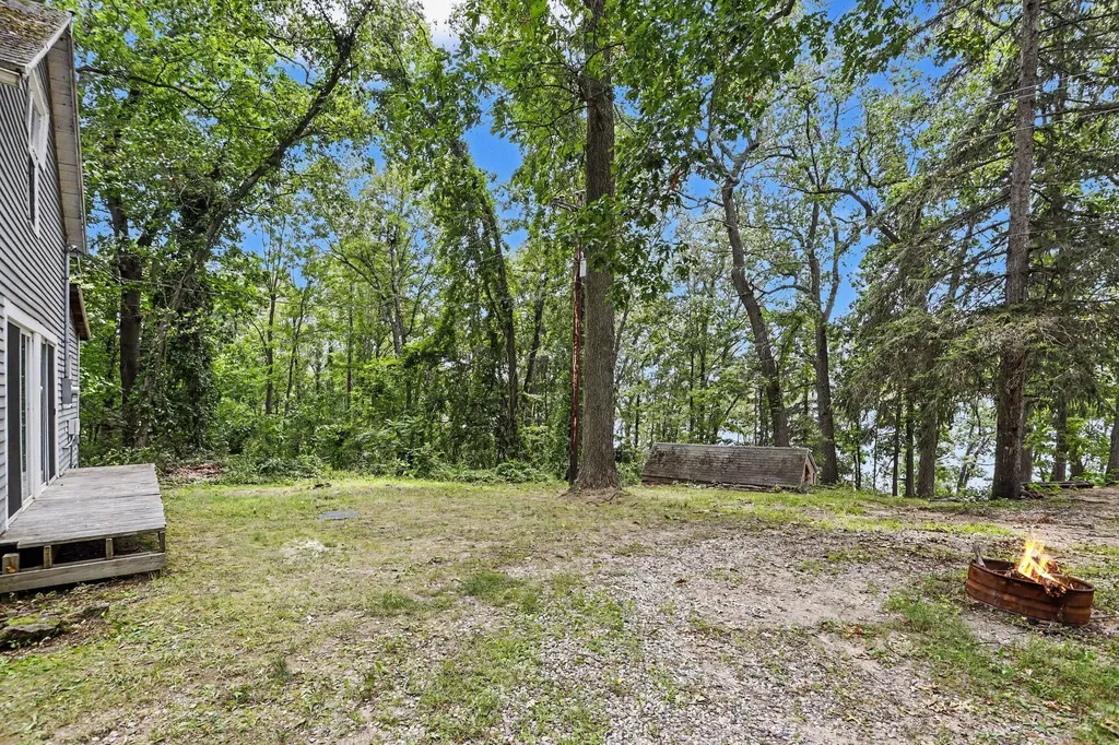 5372 W Guernsey Lake Road Hope Township MI 49046