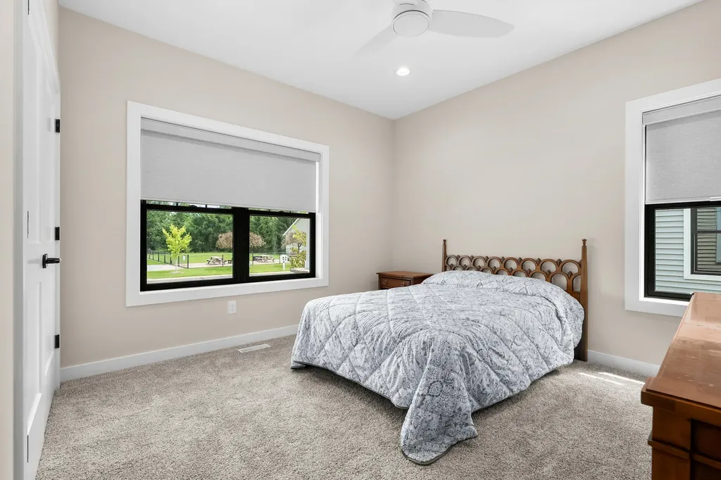 5405 Harborview Pass Oshtemo Charter Township MI 49009