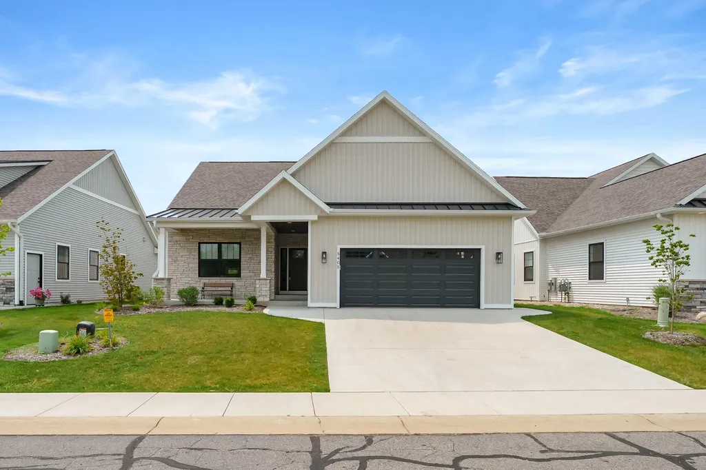 5405 Harborview Pass Oshtemo Charter Township MI 49009